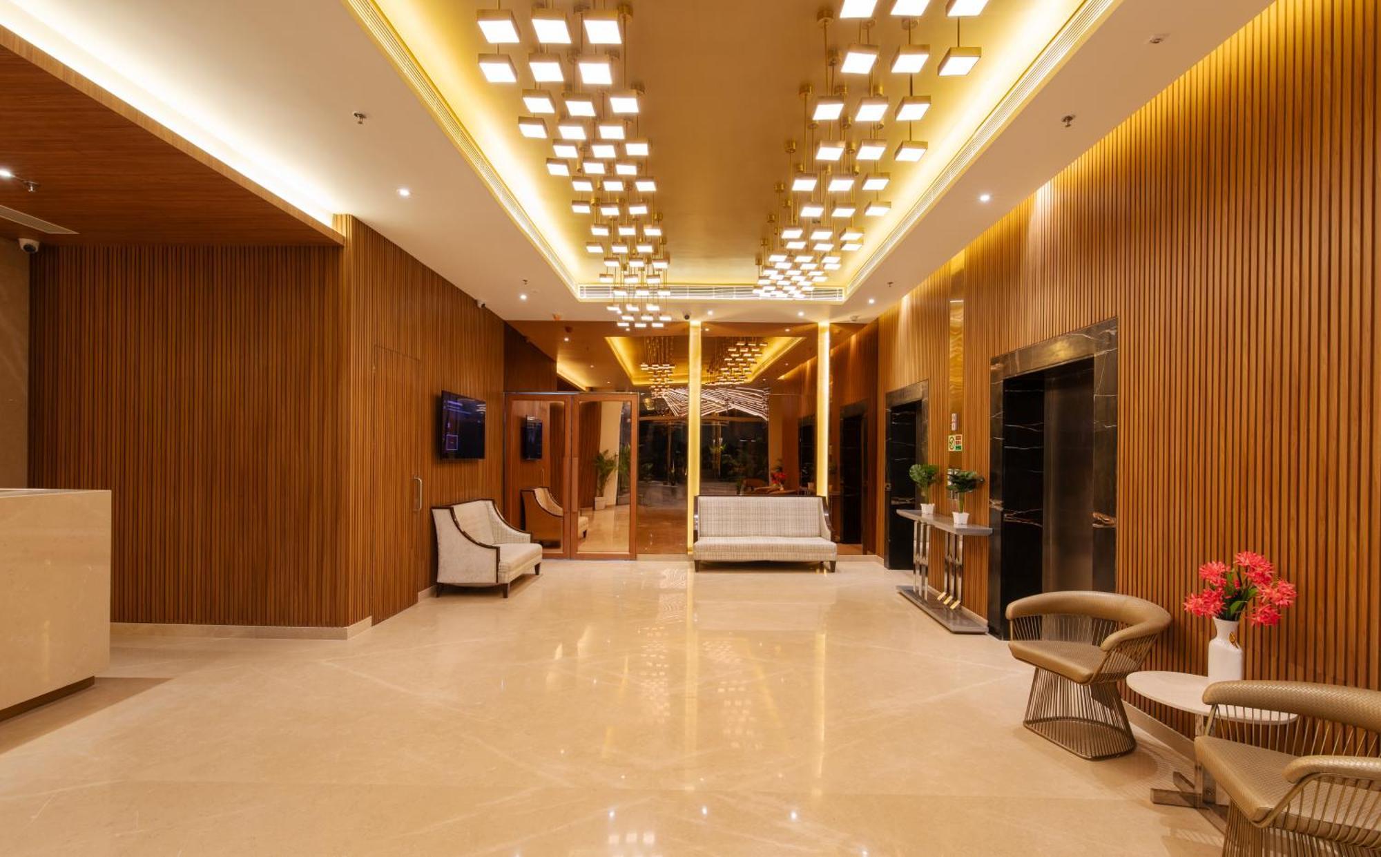 Hometel Alambagh Lucknow - A Sarovar Hotel Eksteriør bilde