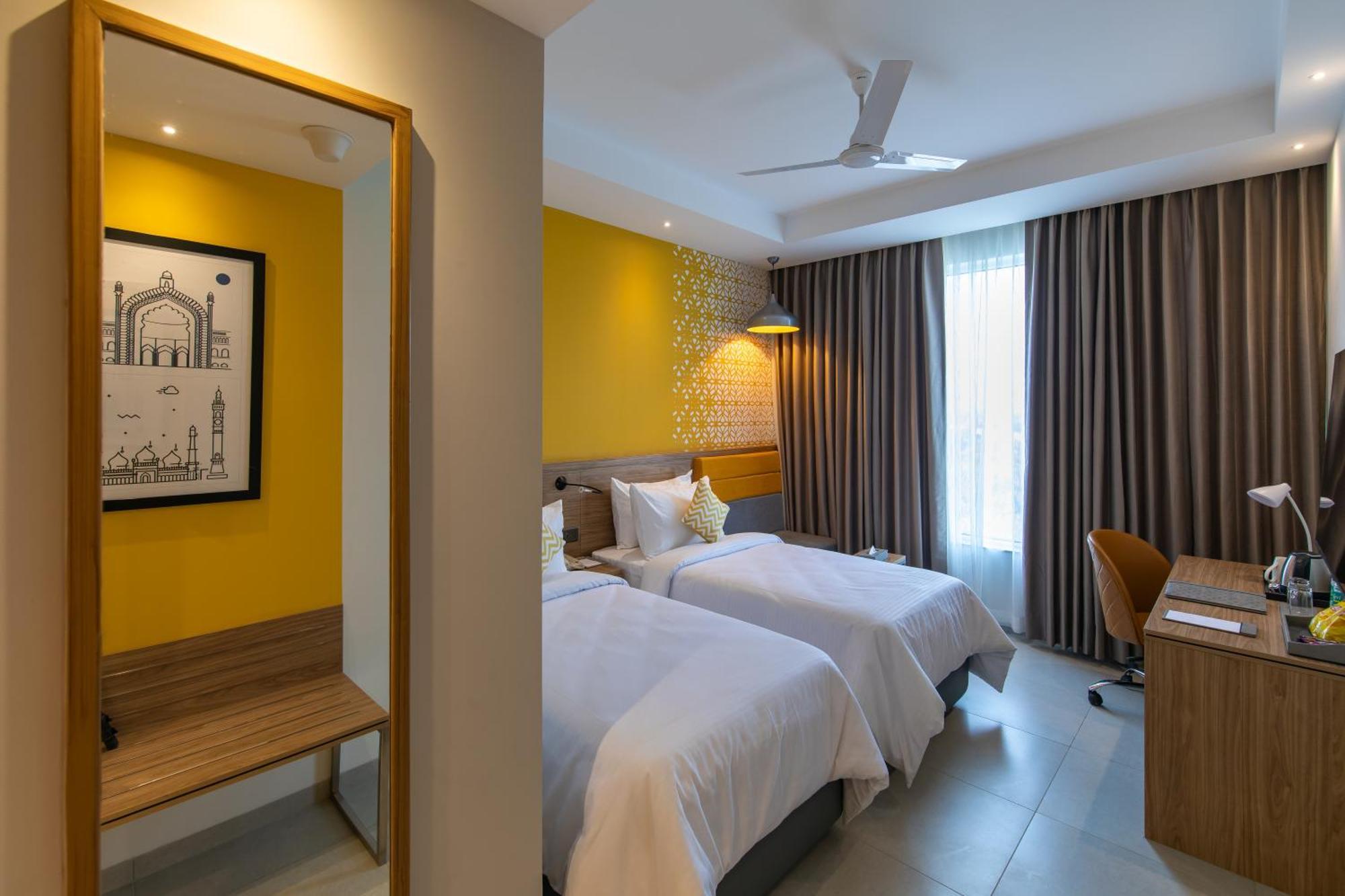 Hometel Alambagh Lucknow - A Sarovar Hotel Eksteriør bilde