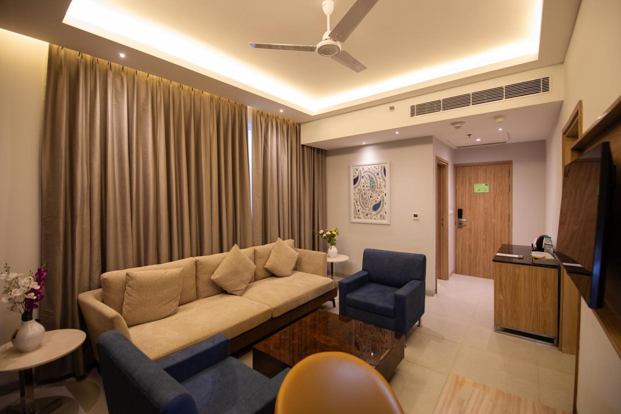 Hometel Alambagh Lucknow - A Sarovar Hotel Eksteriør bilde