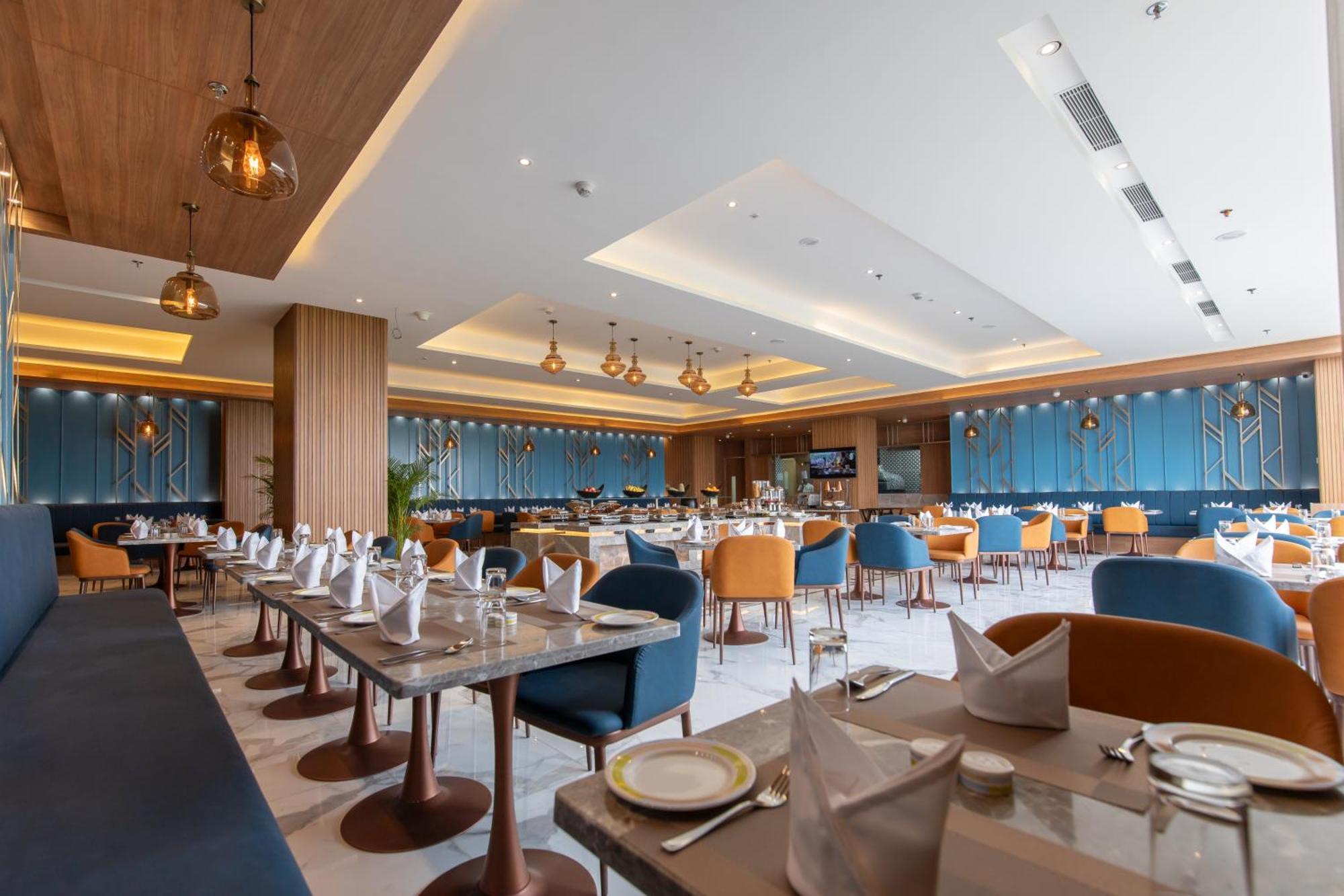 Hometel Alambagh Lucknow - A Sarovar Hotel Eksteriør bilde